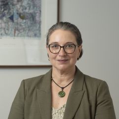 Heashsot of middle-aged woman
