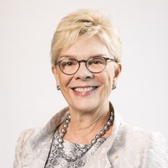 Headshot of middle-aged woman